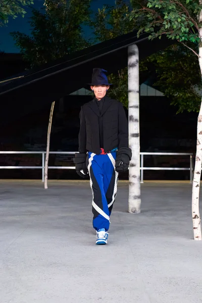 Look 86